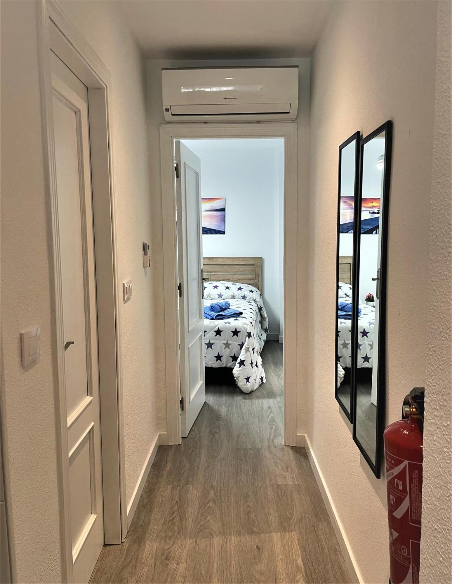 Arimat Urban Flat Zona Centro Mercado Rambla Alicante Ngoại thất bức ảnh